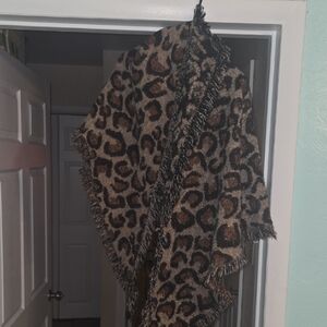 Leopard Print Fringed Shawl